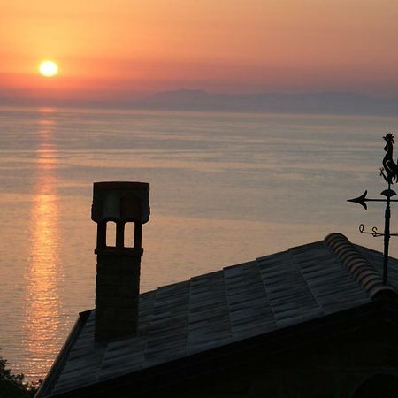 Bellezza In Cilento Panoramic Apts Castellabate Eksteriør bilde