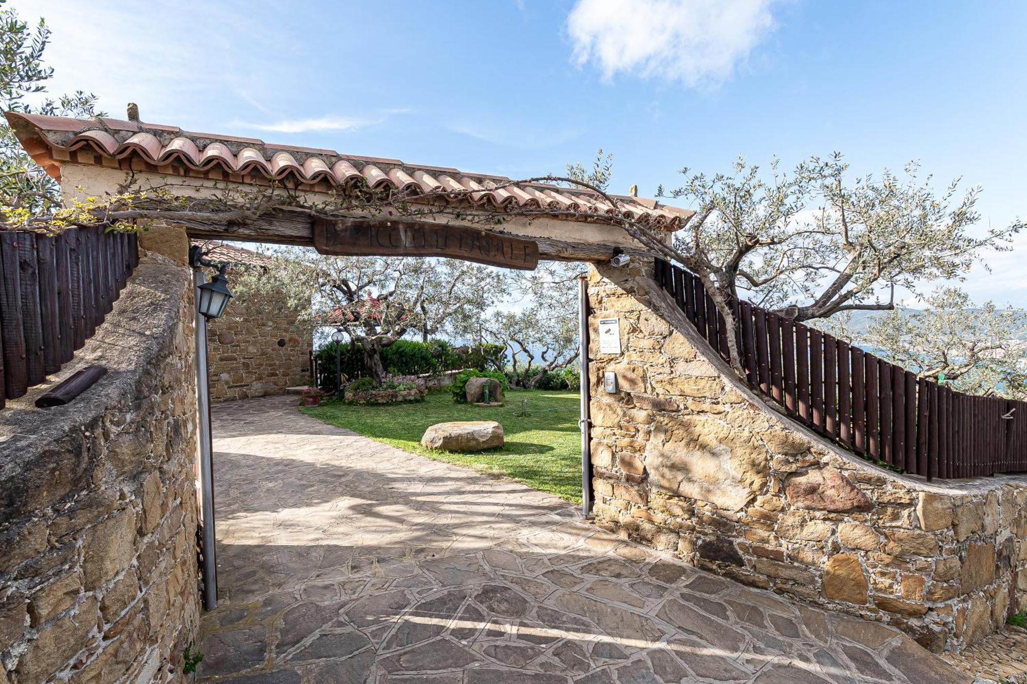 Bellezza In Cilento Panoramic Apts Castellabate Eksteriør bilde