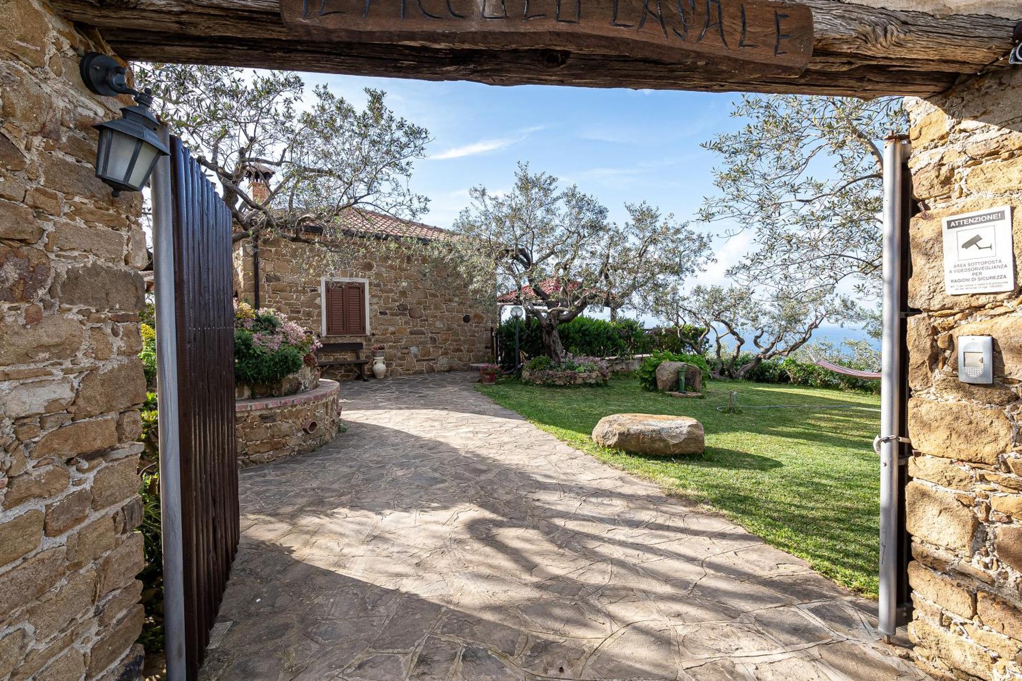 Bellezza In Cilento Panoramic Apts Castellabate Eksteriør bilde